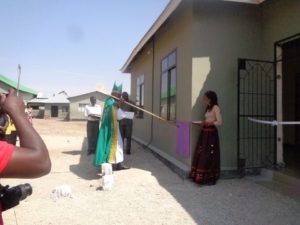 makala-blesses-new-lab-at-school