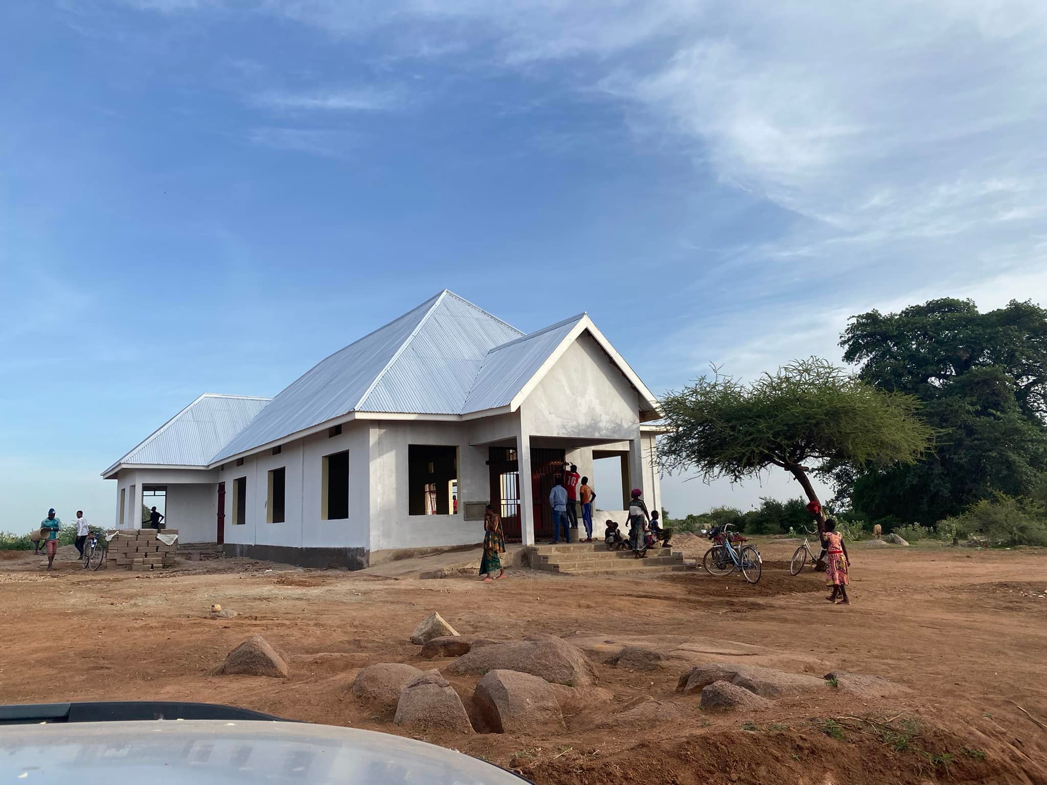 Tree of Life Lutheran Church Mwadui, Tanzania comes to life